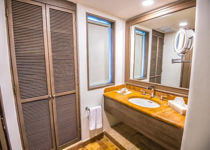 Wyndham Alltra Adults Only Playa del Carmen