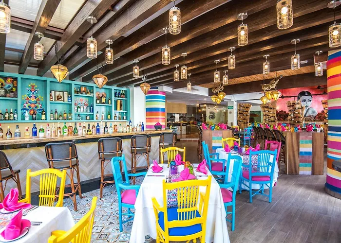 Resort Wyndham Alltra Adults Only Playa del Carmen