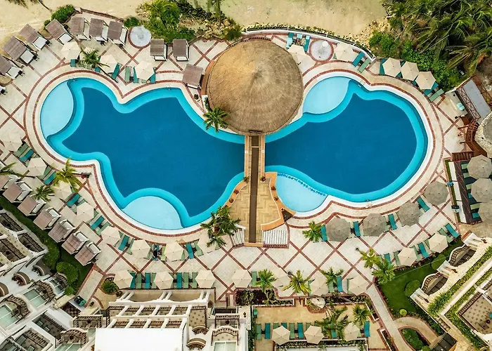 Wyndham Alltra Adults Only